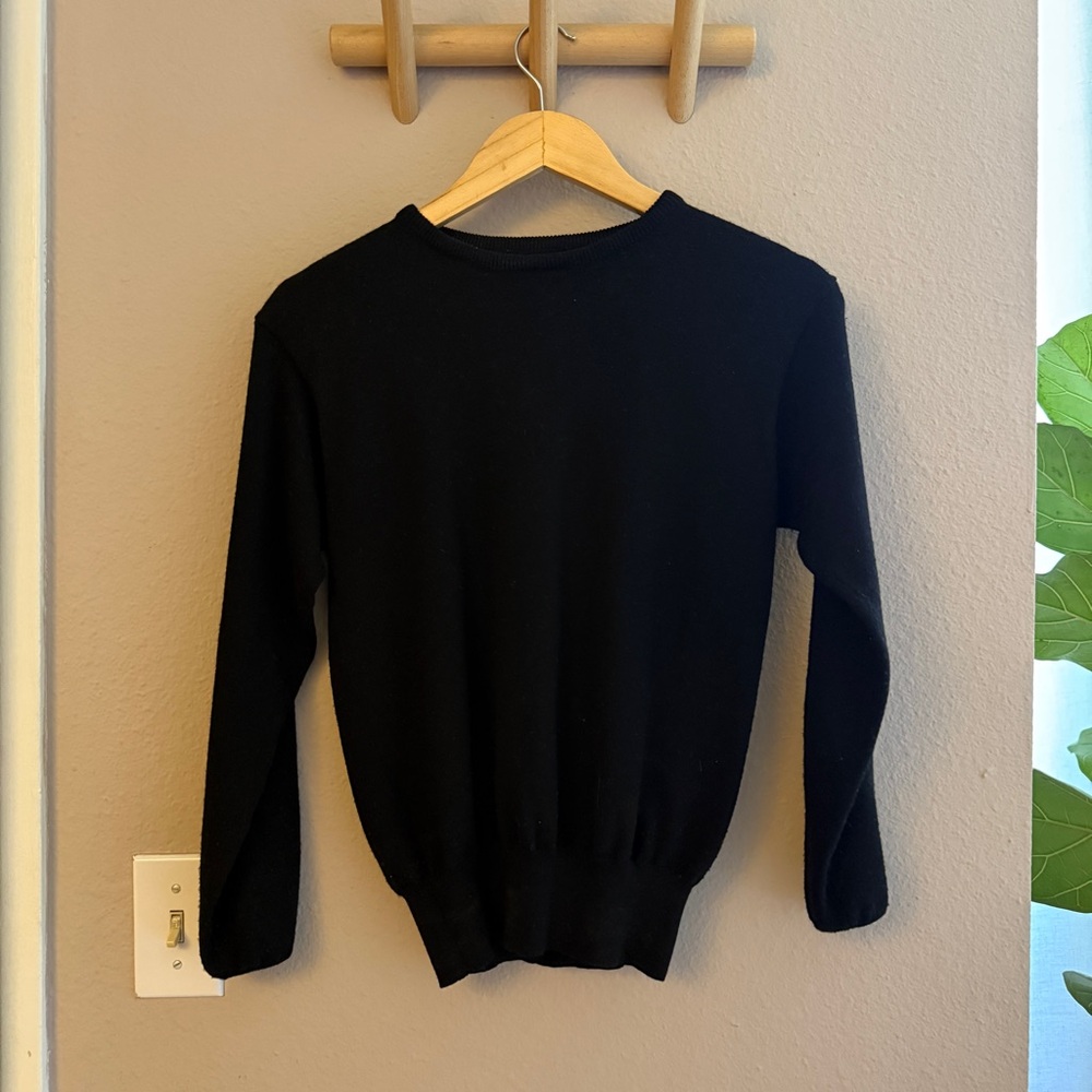 Vintage black sweater